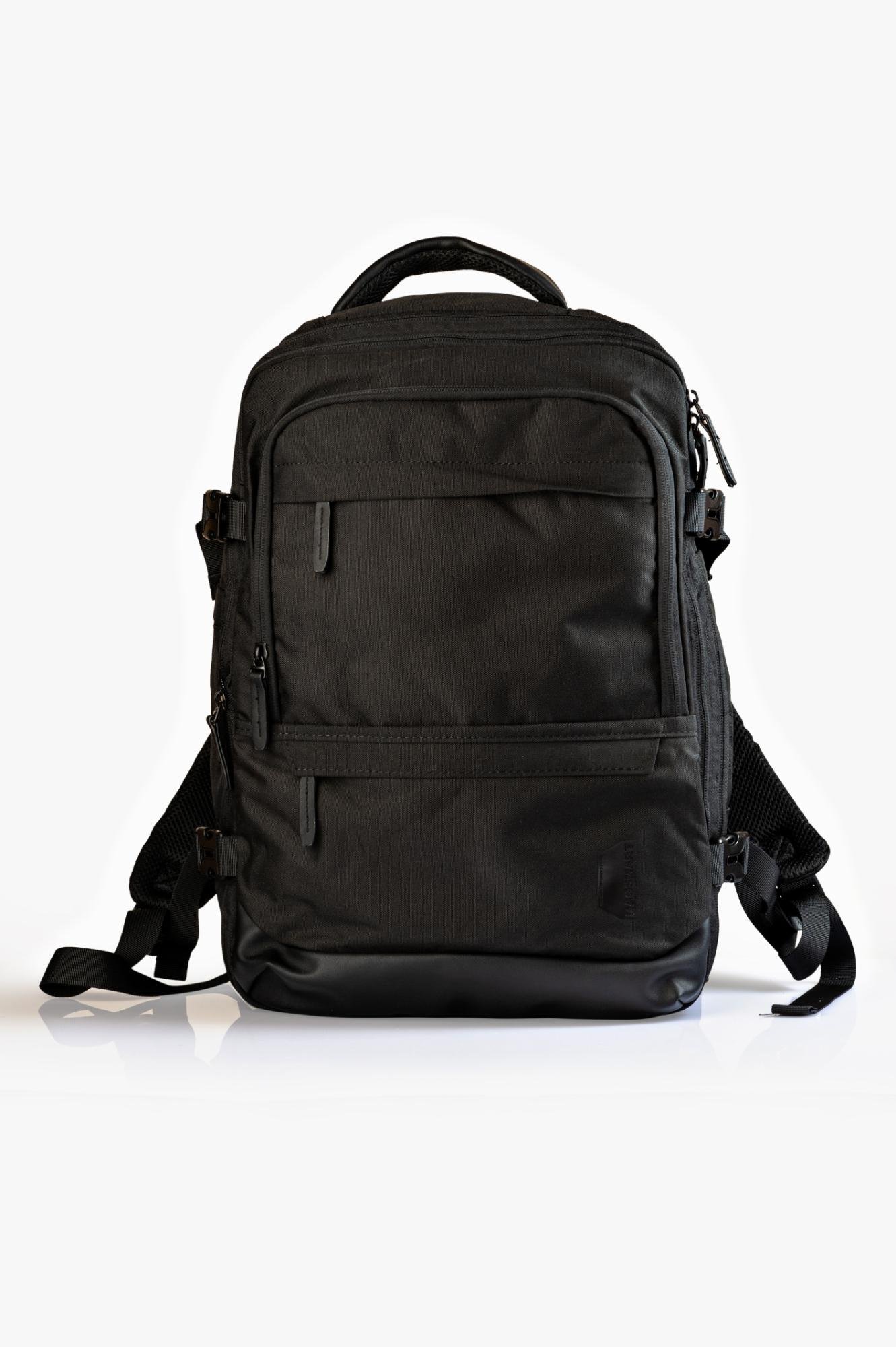 Расширяемый рюкзак объемом 40 л JetPack 1 РАСШИРЯЕМЫЙ РЮКЗАК ОБЪЕМОМ 40 Л JETPACK